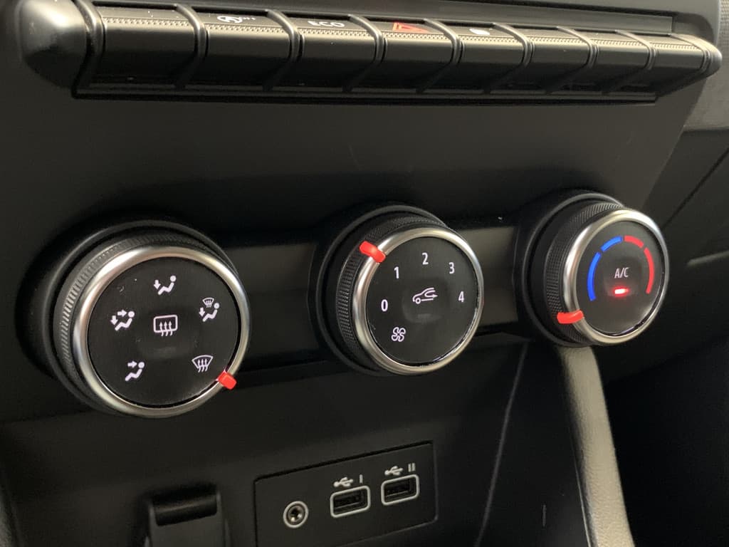 Renault Clio 1.0 TCe 90 Evolution Black Automaat thumbnail 26