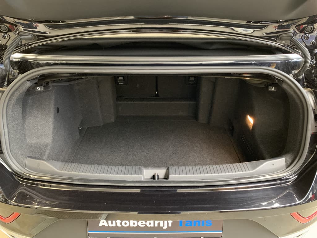 Volkswagen T-Roc Cabrio 1.0 TSI Style thumbnail 47