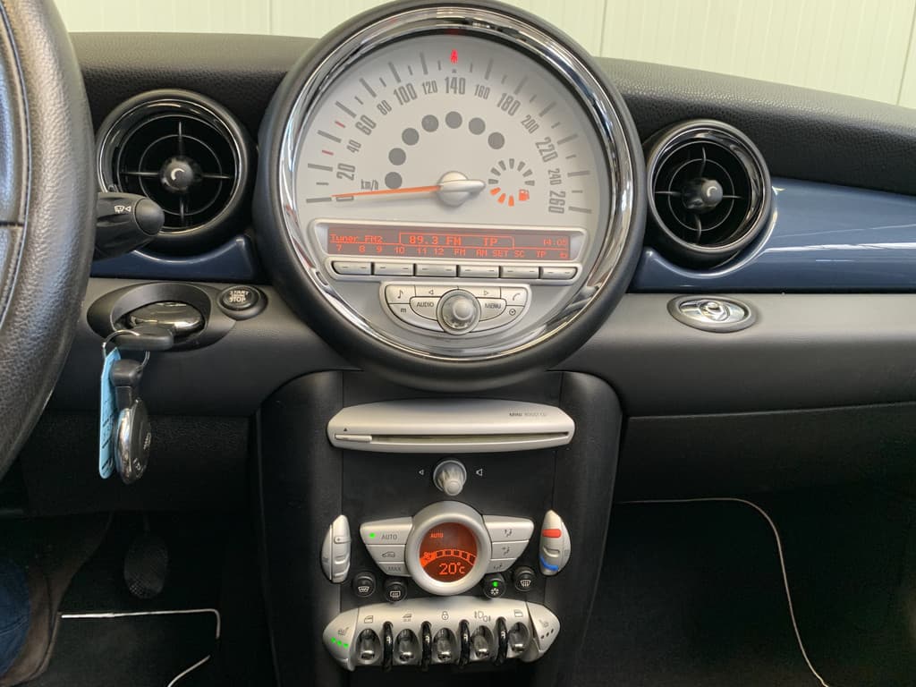 MINI Cabrio 1.6 Cooper Chili thumbnail 23