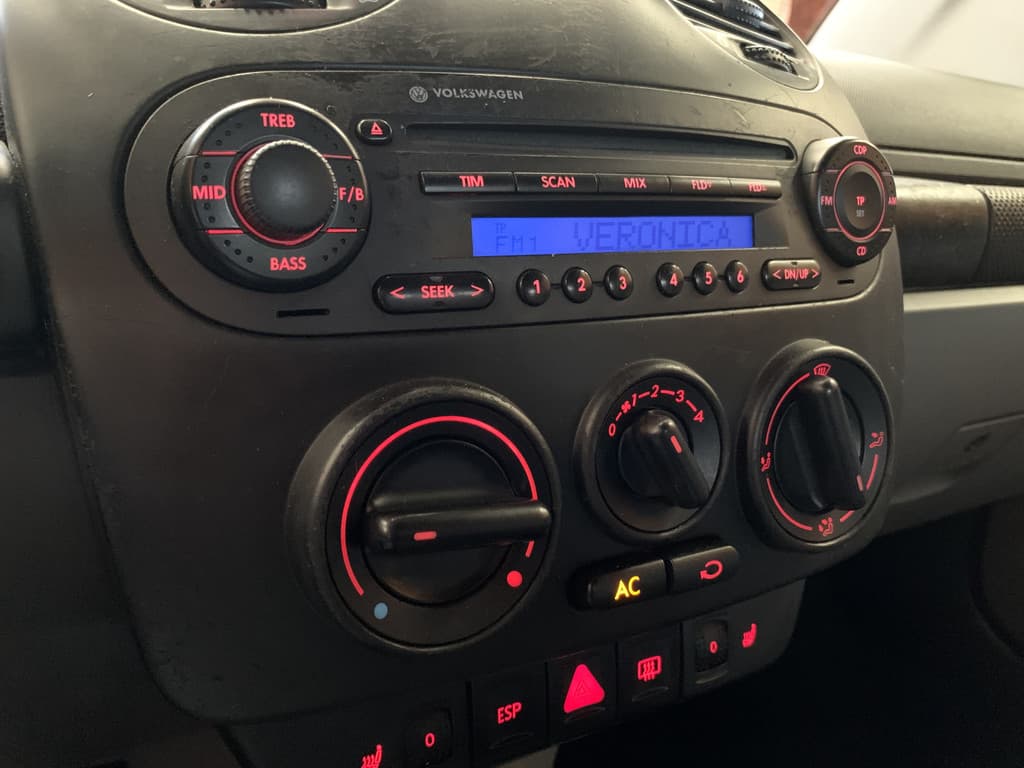 Volkswagen New Beetle Cabriolet 2.0 Highline thumbnail 16