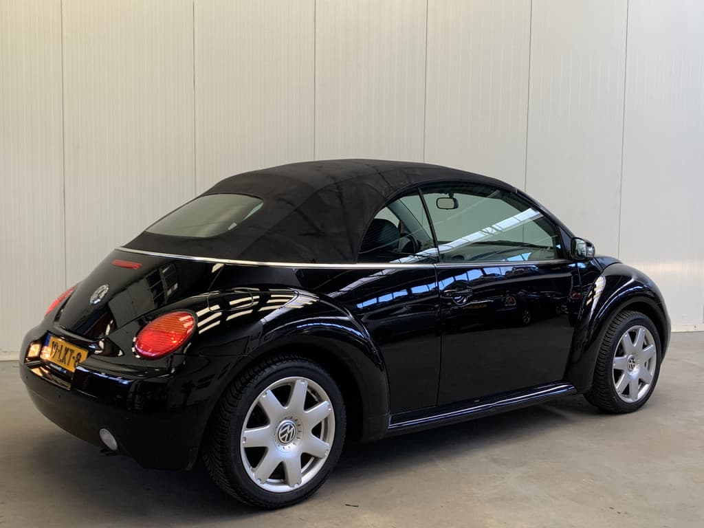 Volkswagen New Beetle Cabriolet 2.0 Highline thumbnail 34