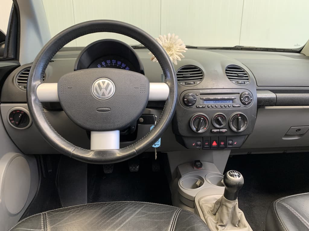 Volkswagen New Beetle Cabriolet 2.0 Highline thumbnail 5