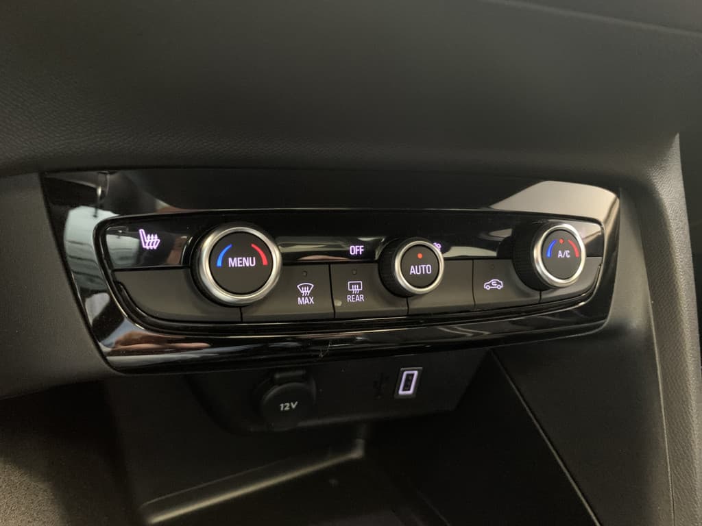 Opel Corsa 1.2 GS Sport thumbnail 32