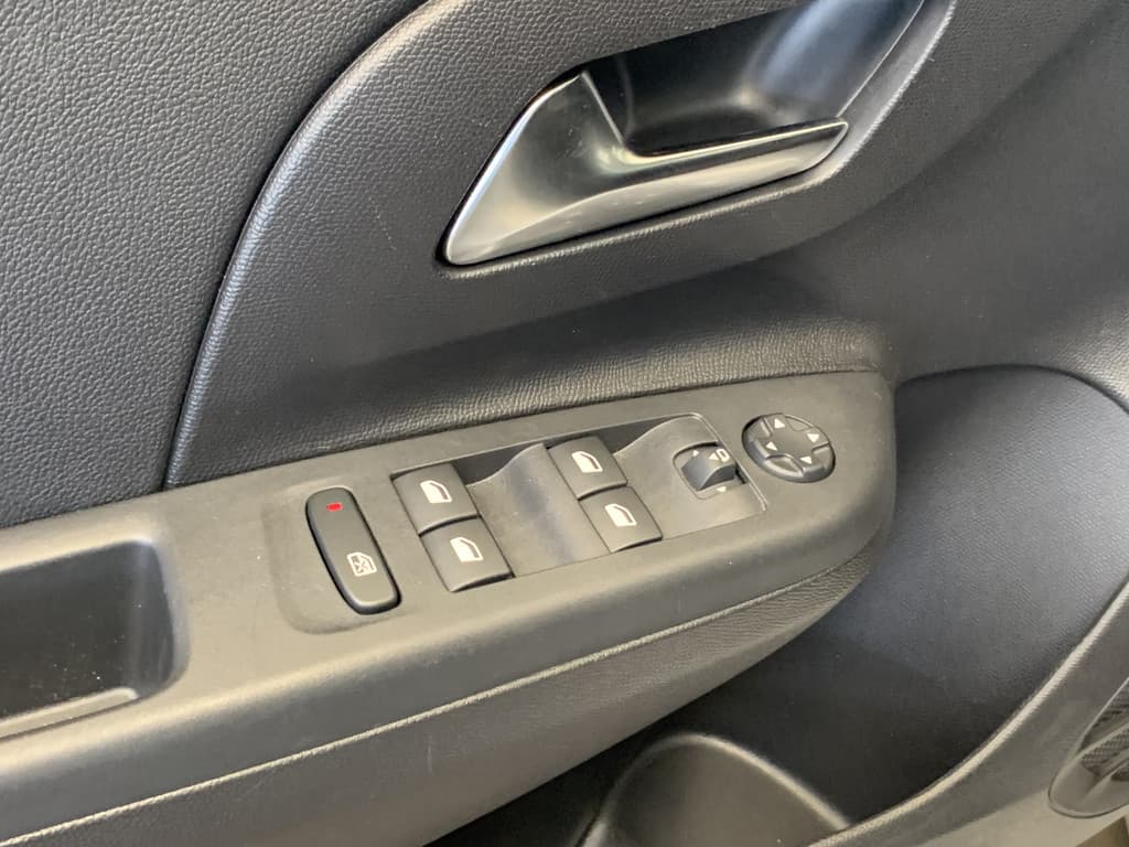 Opel Corsa 1.2 GS Sport thumbnail 39