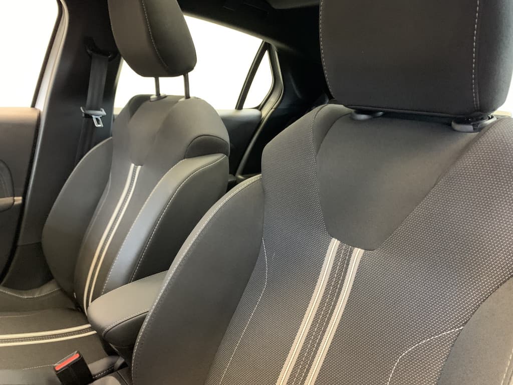 Opel Corsa 1.2 GS Sport thumbnail 45