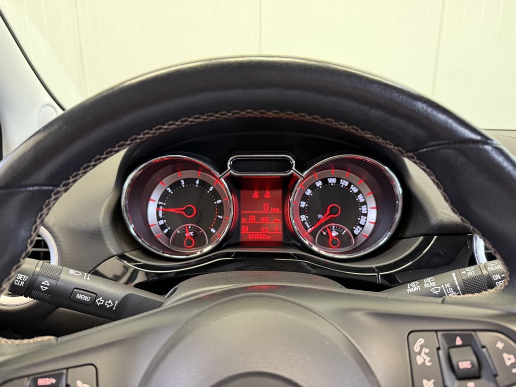 Opel ADAM 1.0 Turbo Rocks thumbnail 24