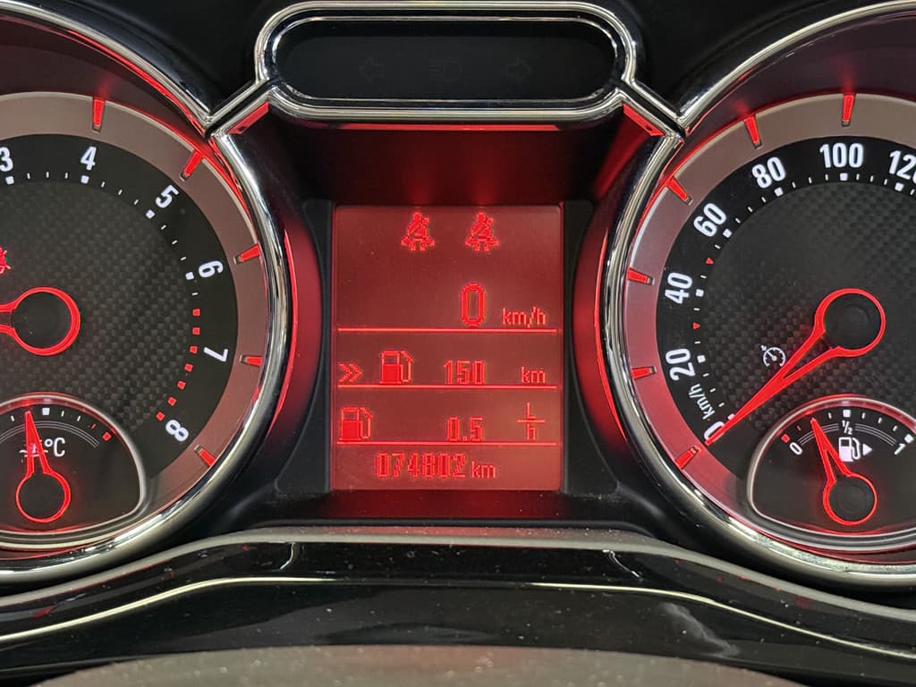 Opel ADAM 1.0 Turbo Rocks thumbnail 6