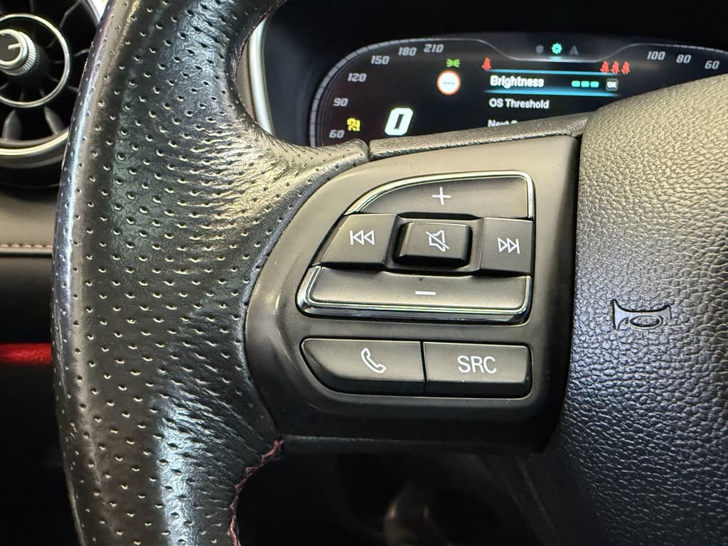 MG EHS 1.5 TGDI Luxury PHEV thumbnail 17