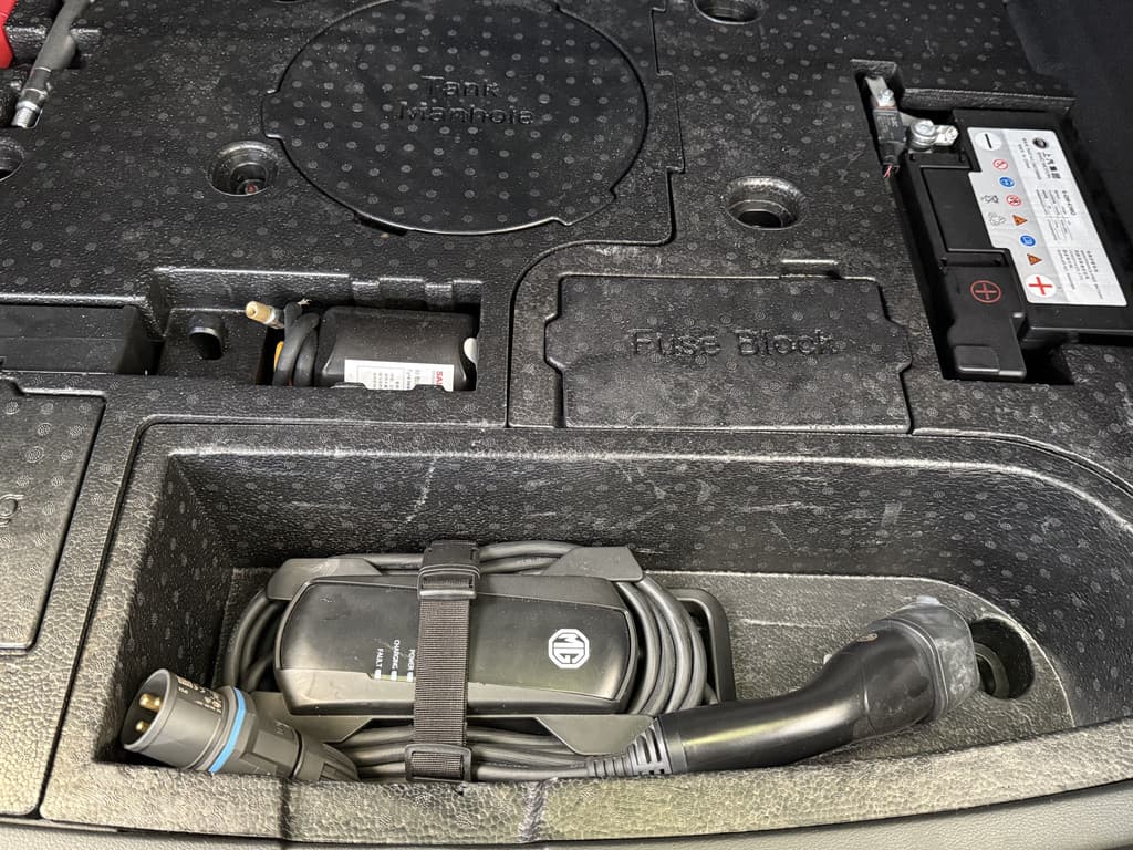 MG EHS 1.5 TGDI Luxury PHEV thumbnail 42