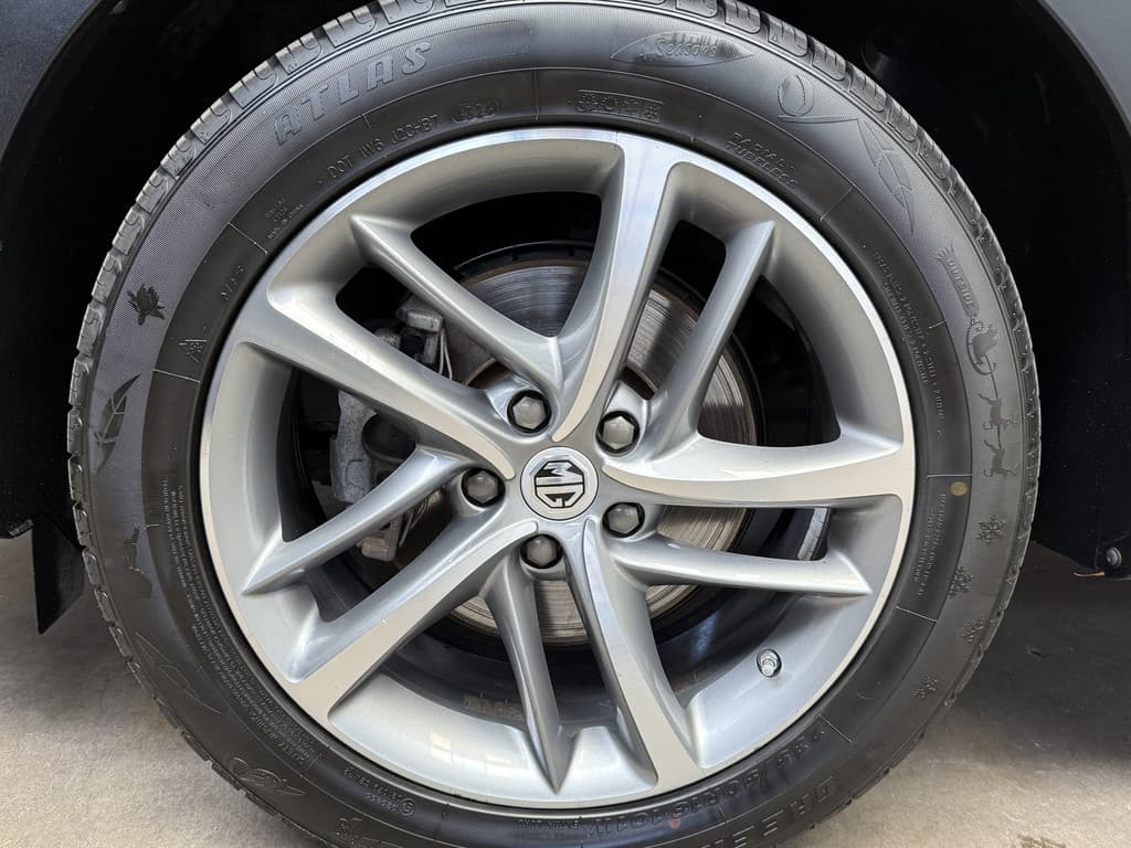 MG EHS 1.5 TGDI Luxury PHEV thumbnail 5