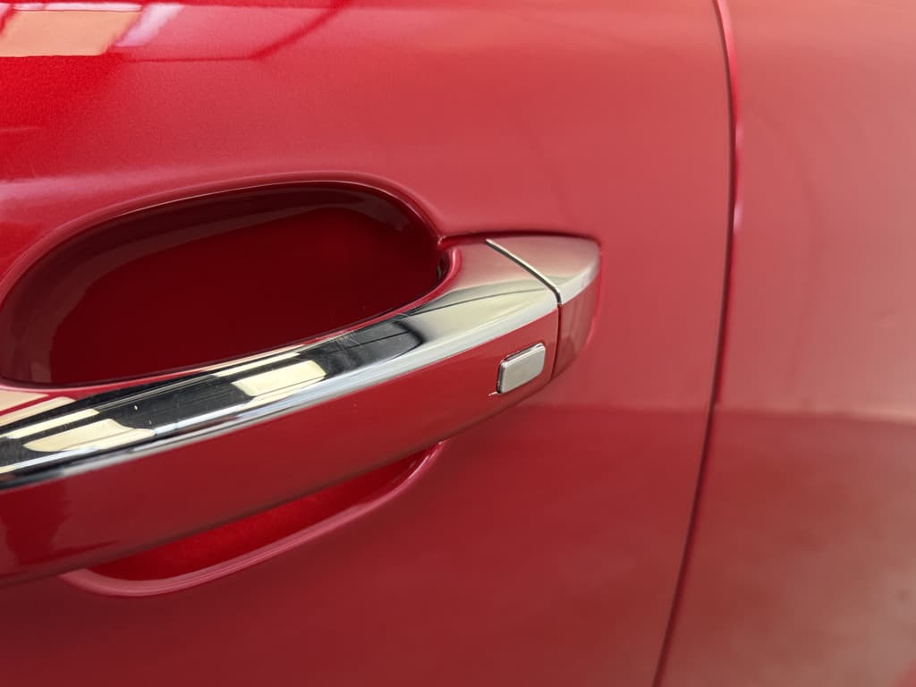 MG EHS 1.5 TGDI Luxury PHEV thumbnail 9