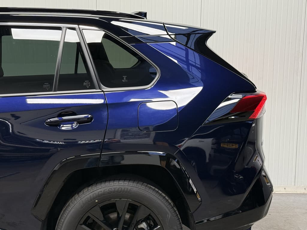 Toyota RAV4 2.5 Hybrid Style thumbnail 13