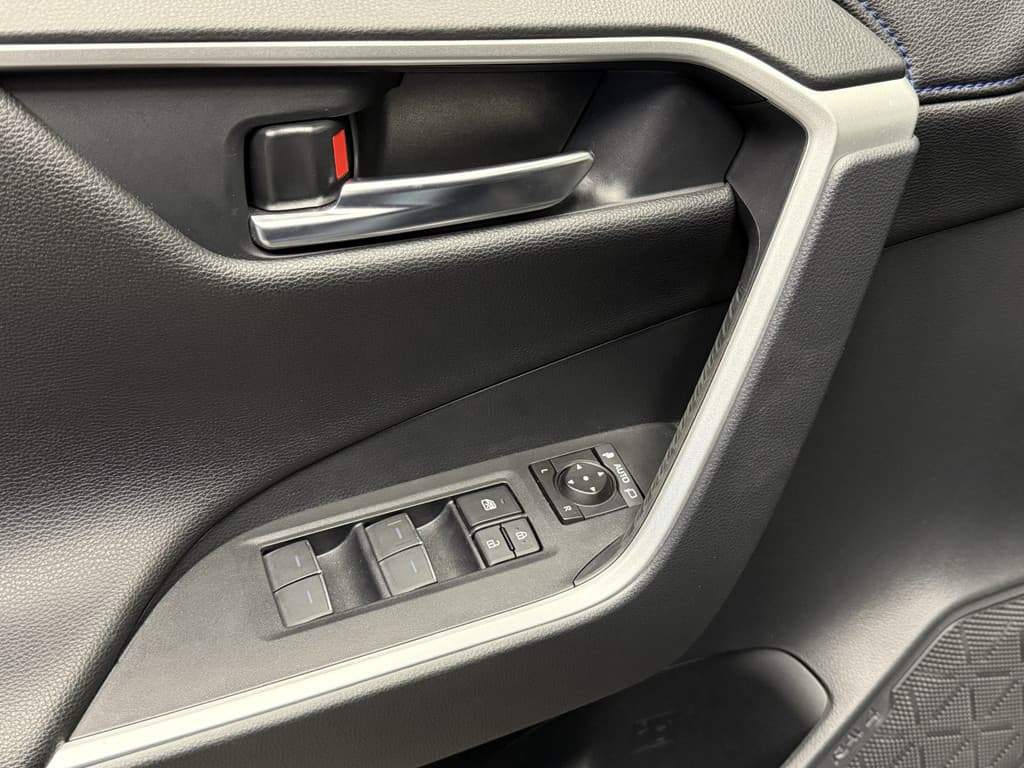 Toyota RAV4 2.5 Hybrid Style thumbnail 30