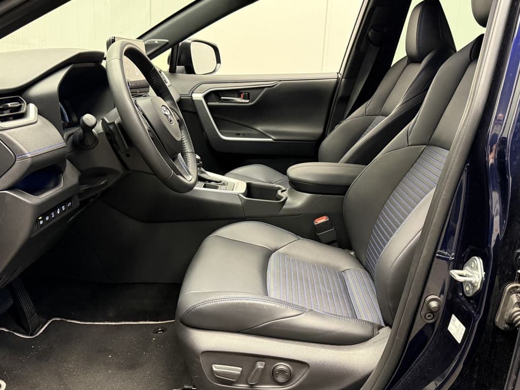 Toyota RAV4 2.5 Hybrid Style thumbnail 34