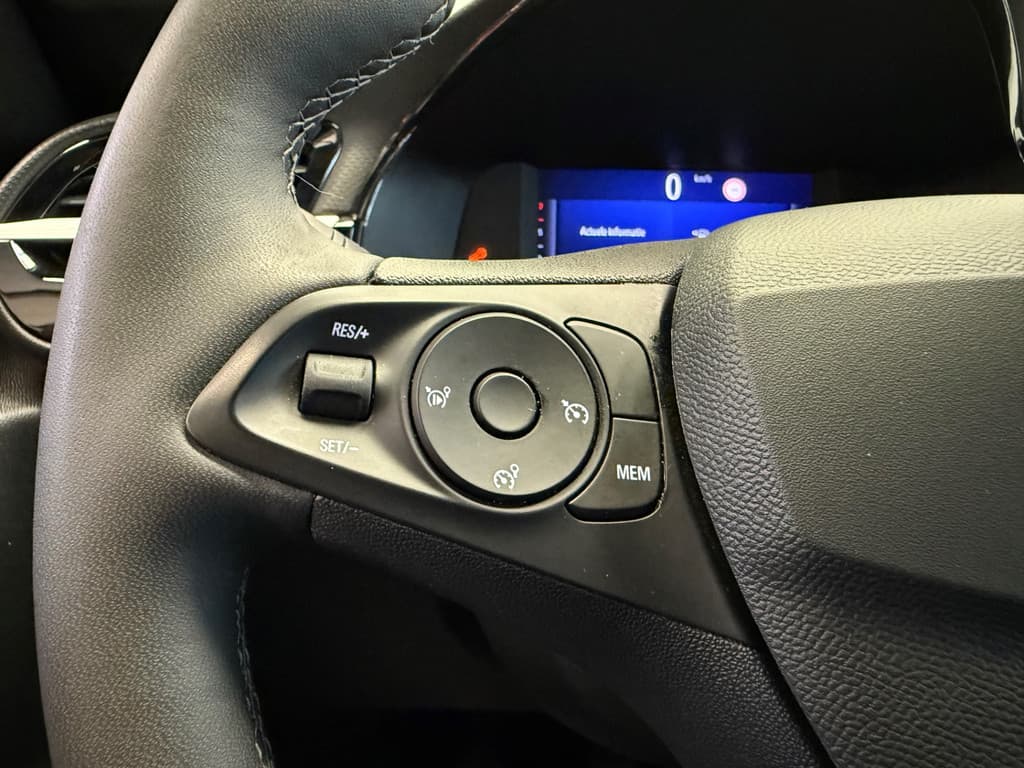 Opel Corsa 1.2 Turbo GS thumbnail 19