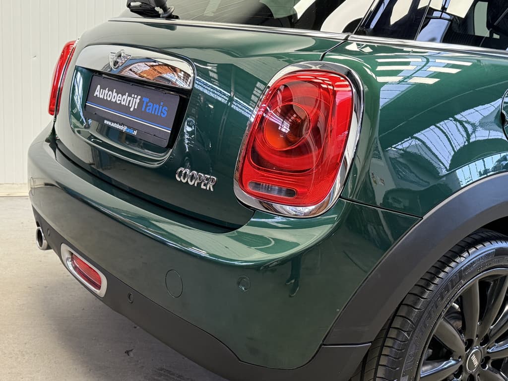 MINI Mini 1.5 Cooper Chili Serious Business thumbnail 13