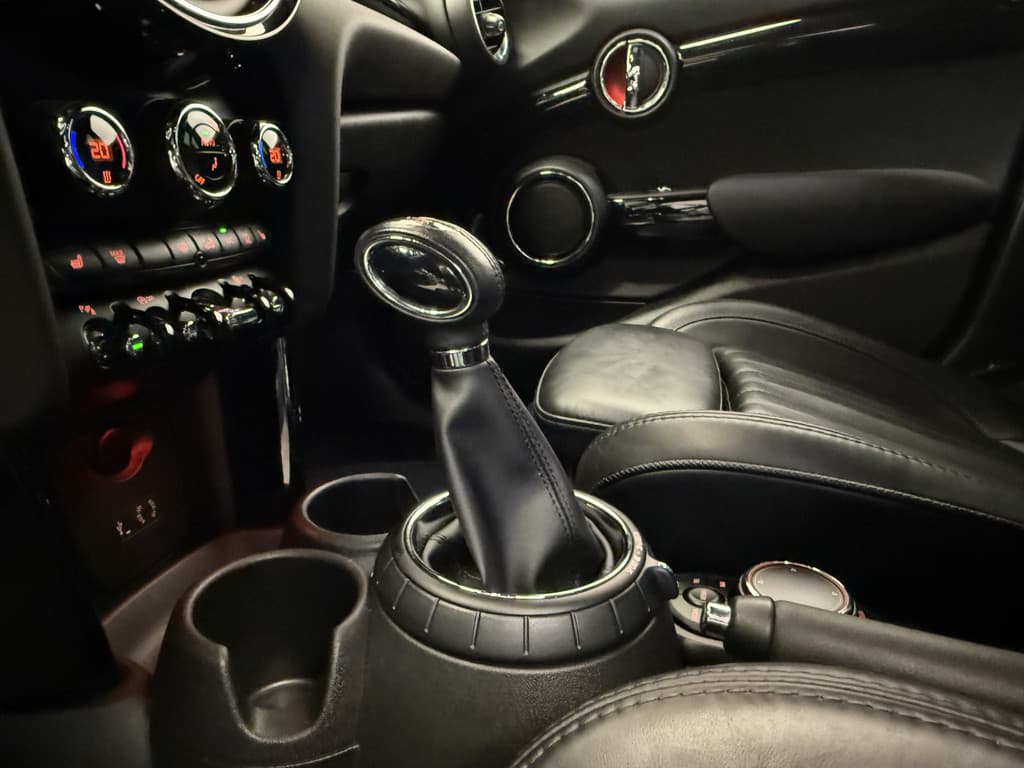 MINI Mini 1.5 Cooper Chili Serious Business thumbnail 28