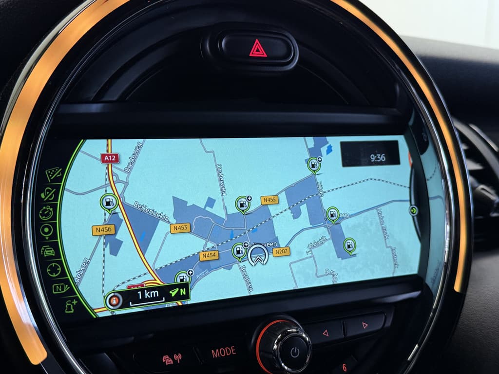 MINI Mini 1.5 Cooper Chili Serious Business thumbnail 29