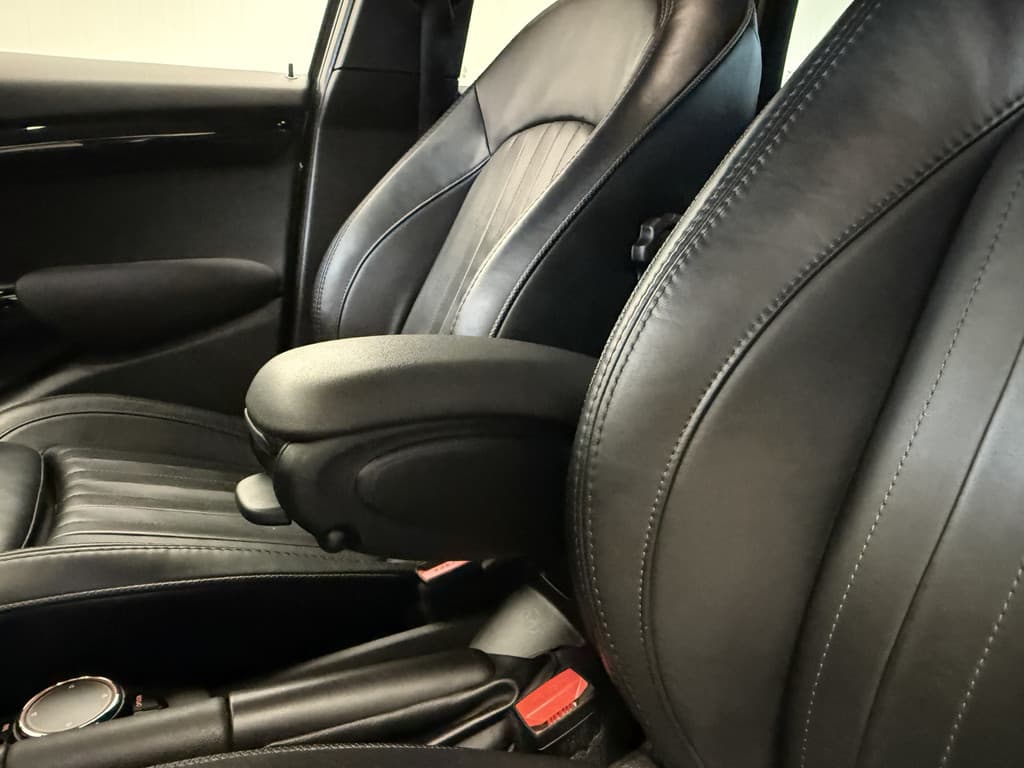 MINI Mini 1.5 Cooper Chili Serious Business thumbnail 39