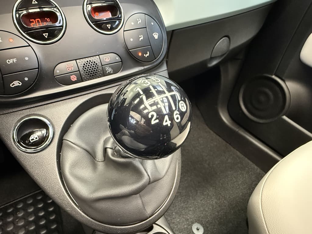 Fiat 500C 1.0 Hybrid Dolcevita thumbnail 32