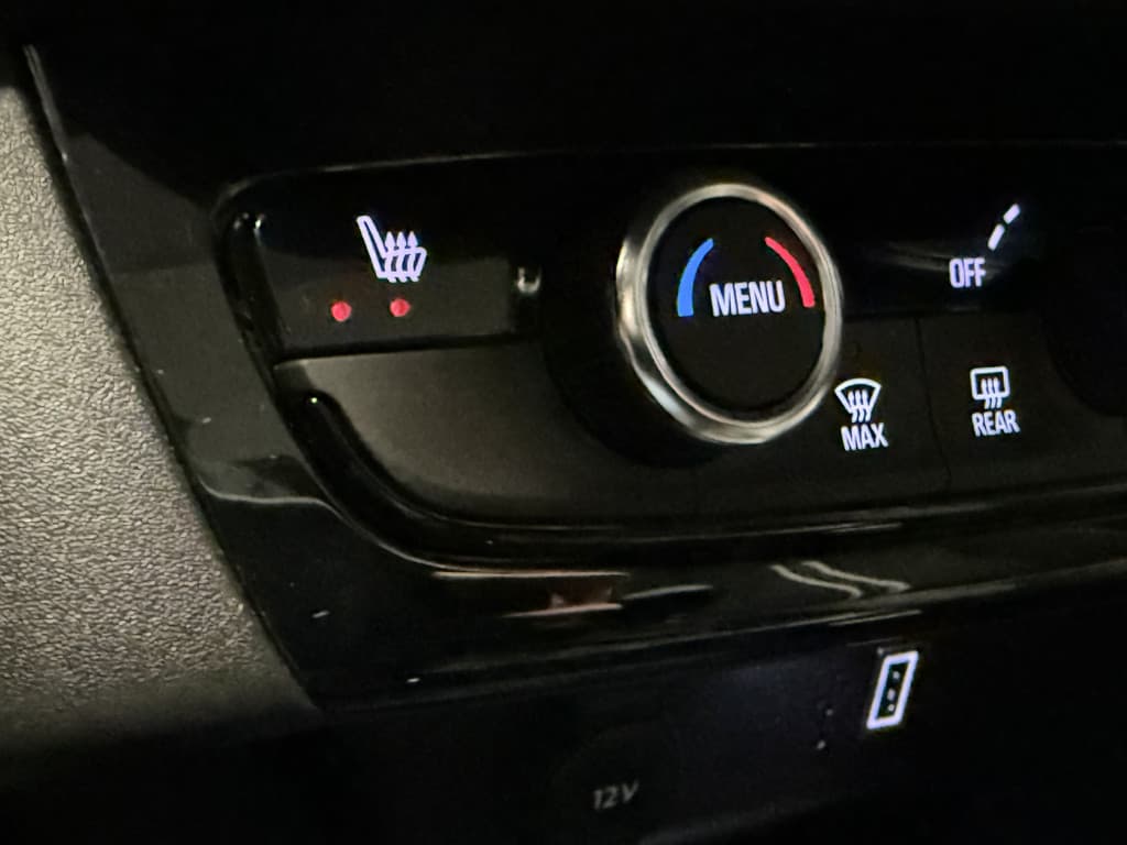 Opel Corsa 1.2 Turbo GS thumbnail 25