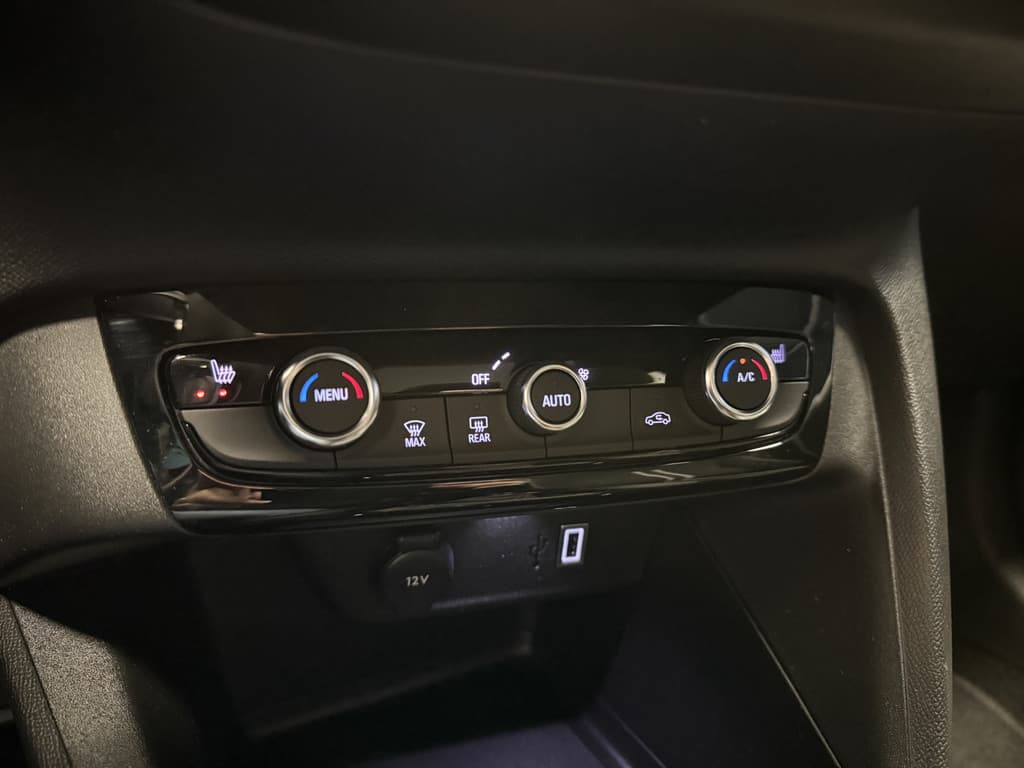 Opel Corsa 1.2 Turbo GS thumbnail 29