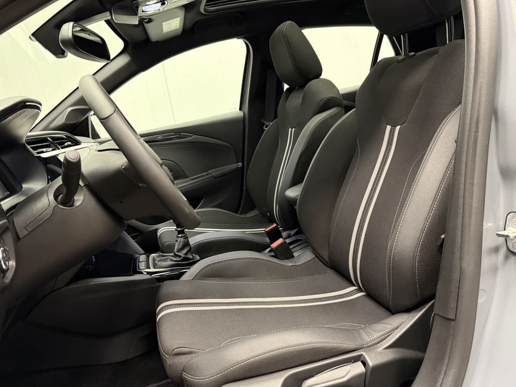 Opel Corsa 1.2 Turbo GS thumbnail 39