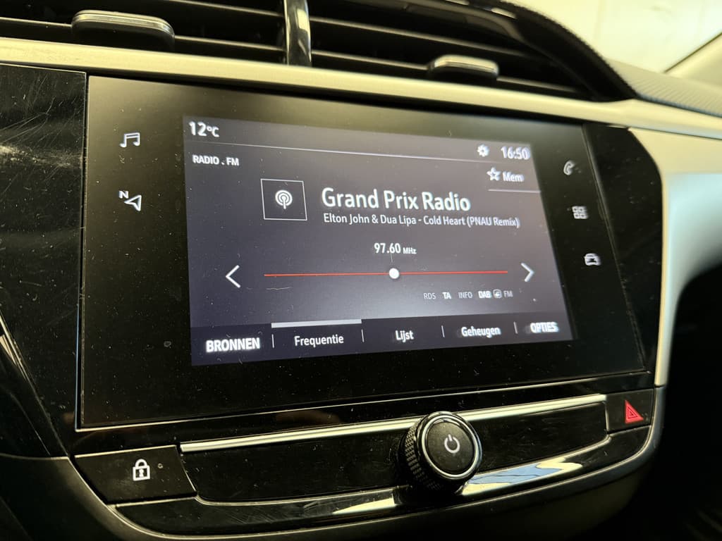 Opel Corsa 1.2 Elegance thumbnail 26