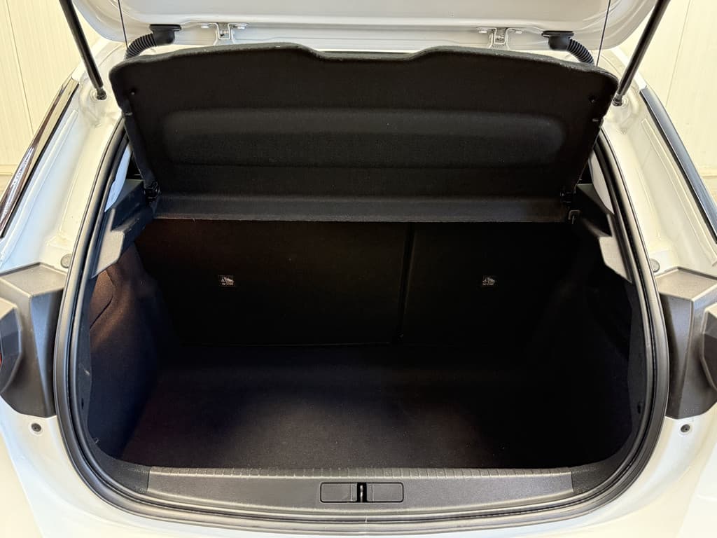 Opel Corsa 1.2 Elegance thumbnail 33