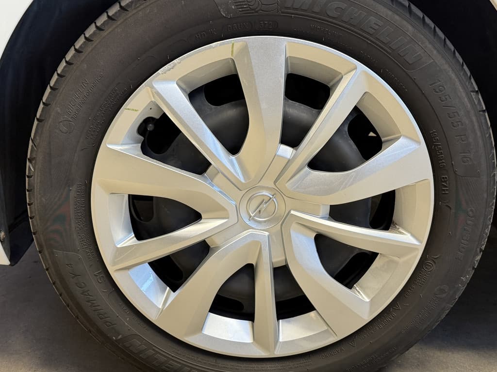 Opel Corsa 1.2 Elegance thumbnail 6