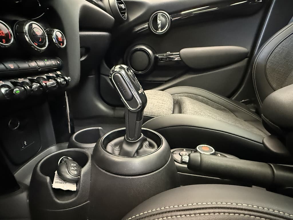 MINI Cooper 1.5 136PK Chili Automaat thumbnail 22