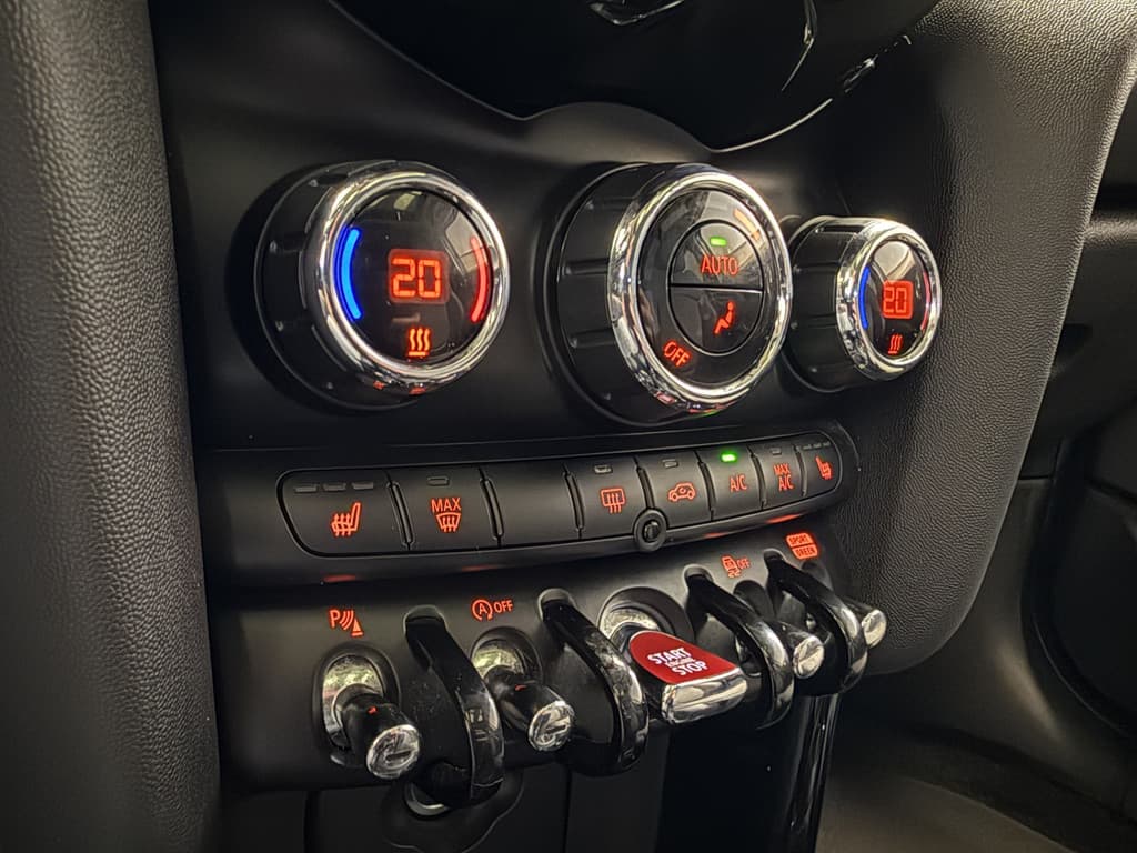 MINI Cooper 1.5 136PK Chili Automaat thumbnail 24