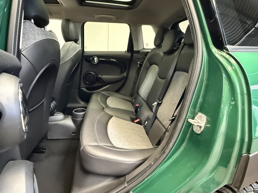 MINI Cooper 1.5 136PK Chili Automaat thumbnail 35