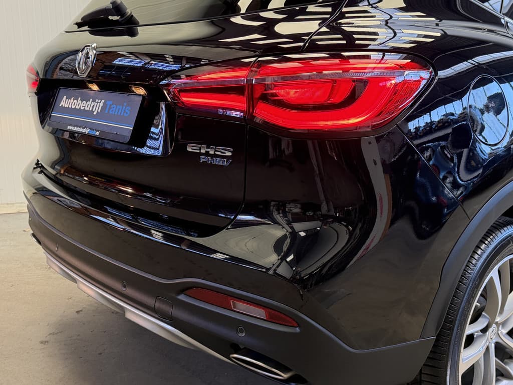 MG EHS 1.5 TGDI Luxury PHEV thumbnail 22