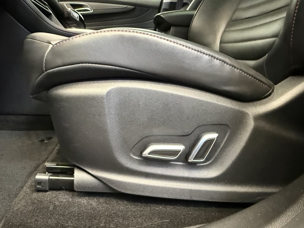 MG EHS 1.5 TGDI Luxury PHEV thumbnail 42