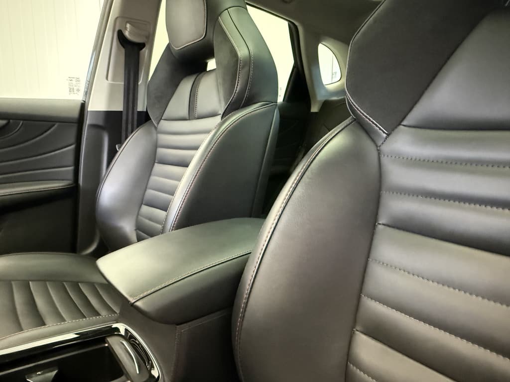 MG EHS 1.5 TGDI Luxury PHEV thumbnail 46