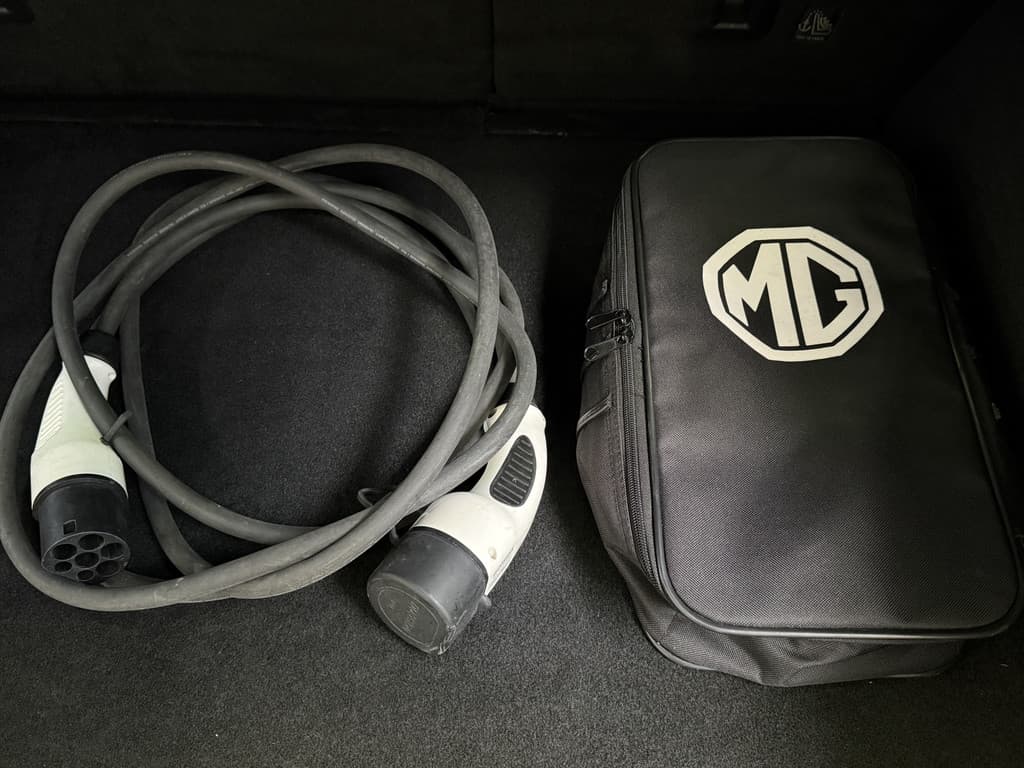 MG EHS 1.5 TGDI Luxury PHEV thumbnail 50