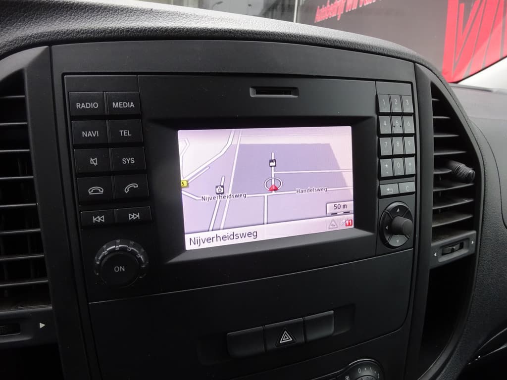 Mercedes-Benz Vito 111 CDI EXTRA LANG | LEER | NAVI | CRUISE | 2X SCHUIFDEUR | TREKHAAK | APK 10-2026!! thumbnail 21