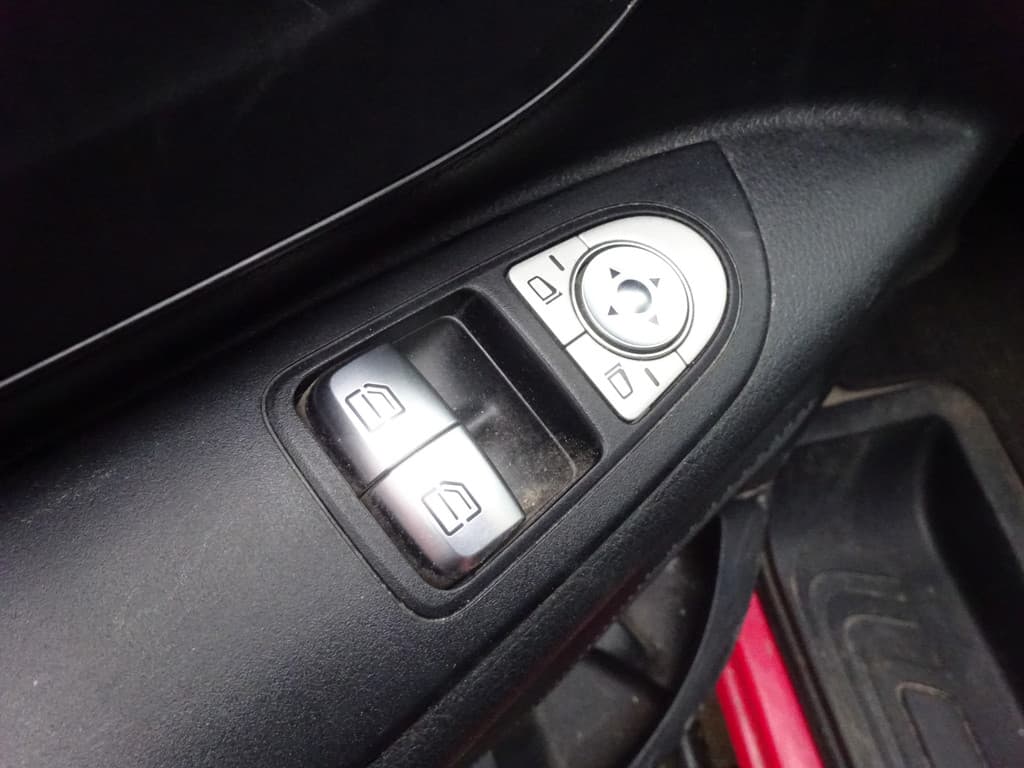 Mercedes-Benz Vito 111 CDI EXTRA LANG | LEER | NAVI | CRUISE | 2X SCHUIFDEUR | TREKHAAK | APK 10-2026!! thumbnail 17