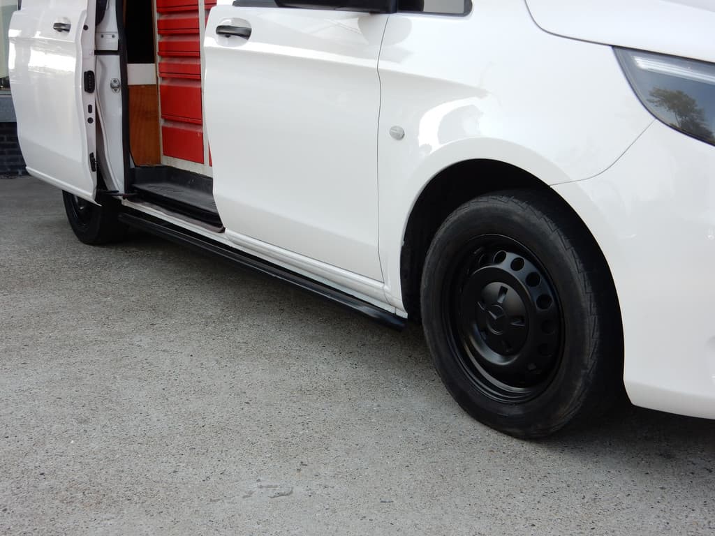 Mercedes-Benz Vito 111 CDI L2 PROF. PLUS | EURO 6! | TREKHAAK | LEER | NAVIGATIE | NIEUWE APK!! thumbnail 10