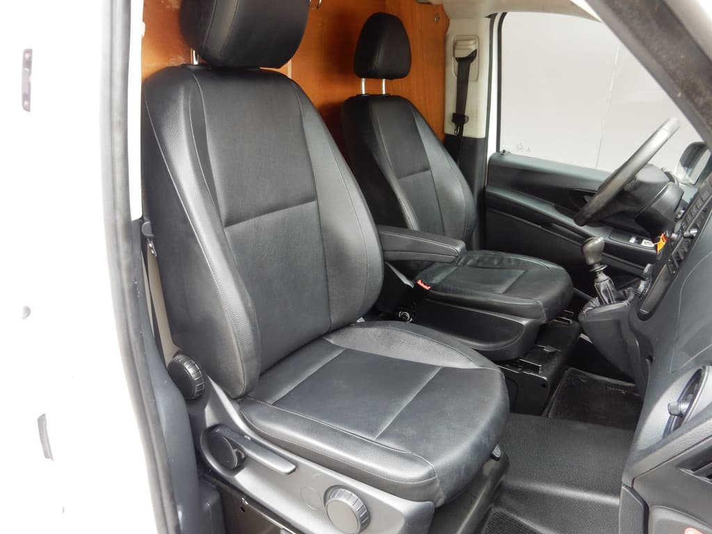 Mercedes-Benz Vito 111 CDI L2 PROF. PLUS | EURO 6! | TREKHAAK | LEER | NAVIGATIE | NIEUWE APK!! thumbnail 17