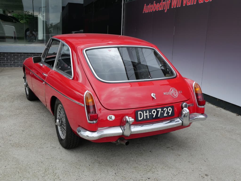 MG B type 1.8 GT OVERDRIVE | LEER | ORIGINEEL | EUROPESE UITVOERING | SUPER STAAT! thumbnail 14