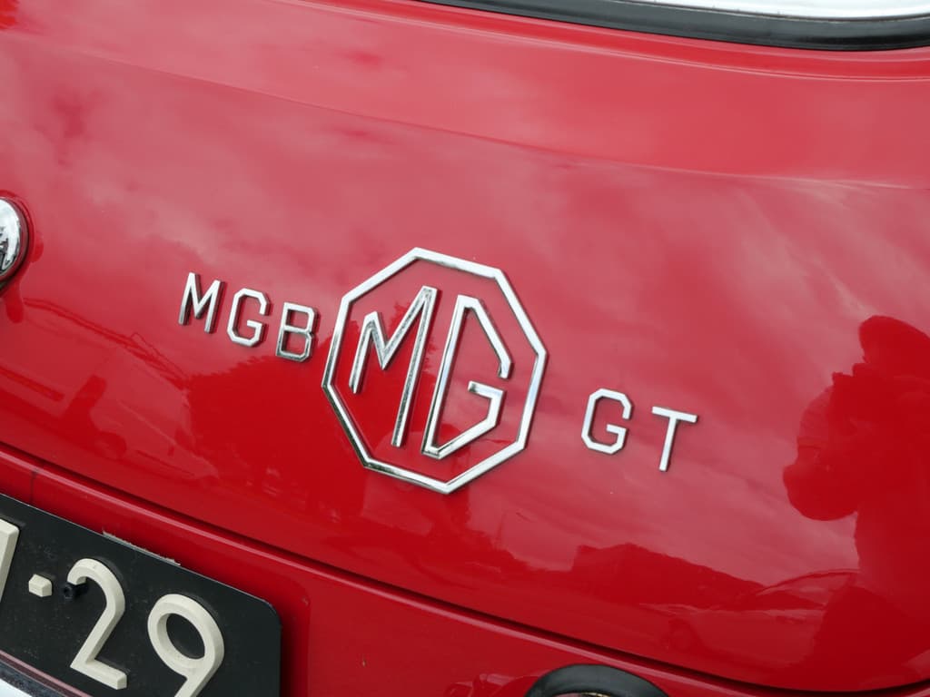 MG B type 1.8 GT OVERDRIVE | LEER | ORIGINEEL | EUROPESE UITVOERING | SUPER STAAT! thumbnail 15