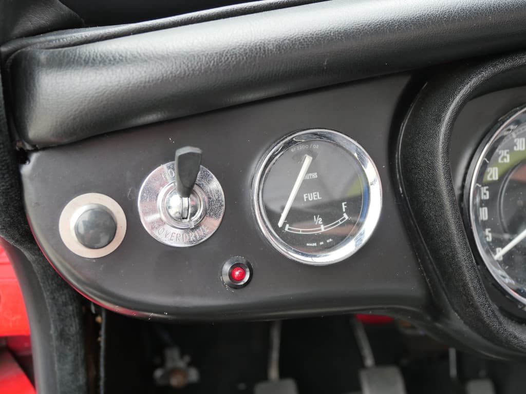 MG B type 1.8 GT OVERDRIVE | LEER | ORIGINEEL | EUROPESE UITVOERING | SUPER STAAT! thumbnail 19