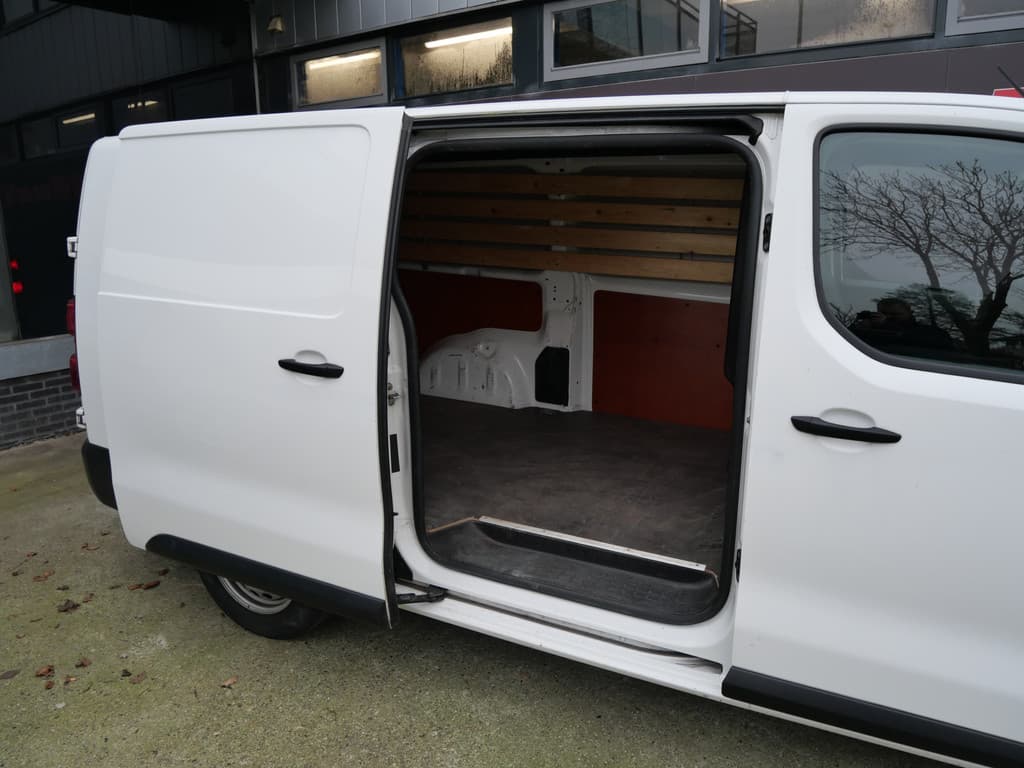 Toyota ProAce Long Worker 1.5 D-4D COOL COMFORT | LONG | AIRCO | TREKHAAK | EURO 6!! thumbnail 6