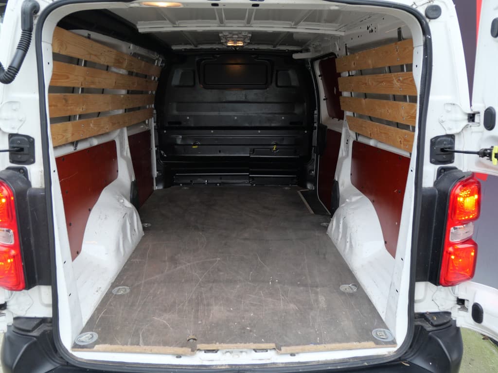 Toyota ProAce Long Worker 1.5 D-4D COOL COMFORT | LONG | AIRCO | TREKHAAK | EURO 6!! thumbnail 10