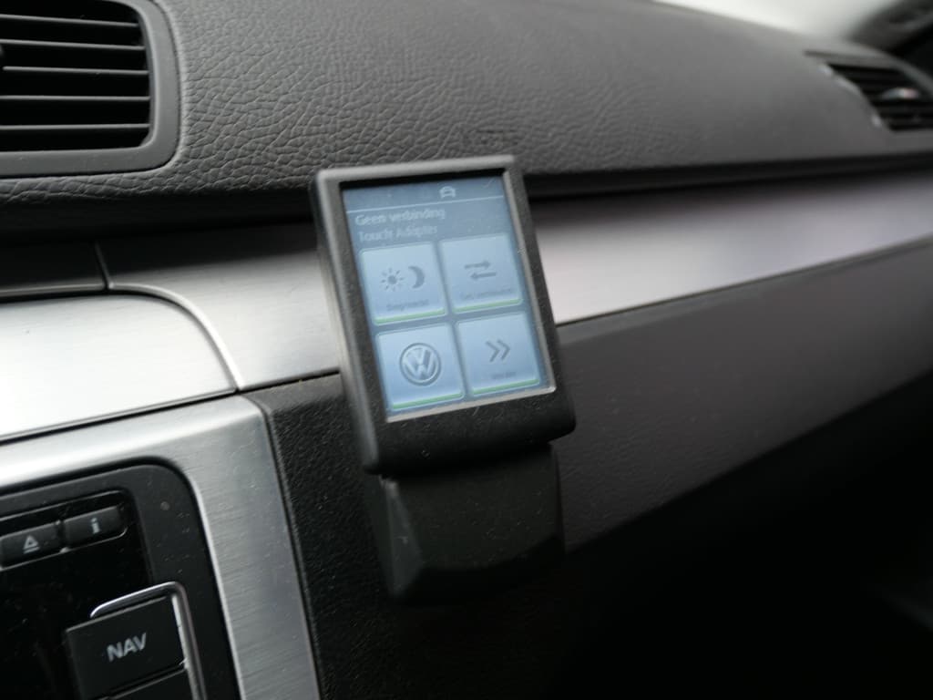 Volkswagen Passat CC 1.8 TSI | NAVIGATIE | XENON | 18 INCH | NL-AUTO | DEALER O-H!! thumbnail 15