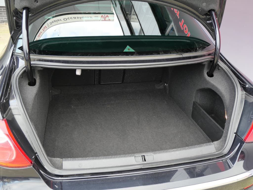 Volkswagen Passat CC 1.8 TSI | NAVIGATIE | XENON | 18 INCH | NL-AUTO | DEALER O-H!! thumbnail 9