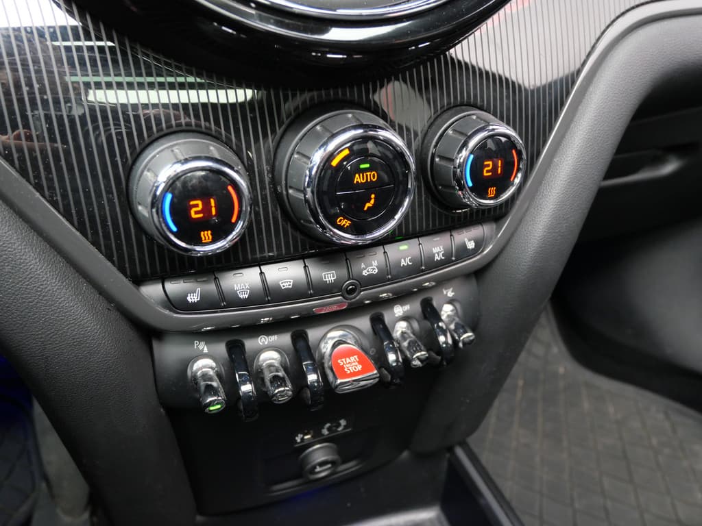 MINI Countryman 1.5 COOPER ALL4 YOURS | PANO | A.C.C. | H/K | H.U.D. | 19 INCH | DEALER O-H!! thumbnail 35