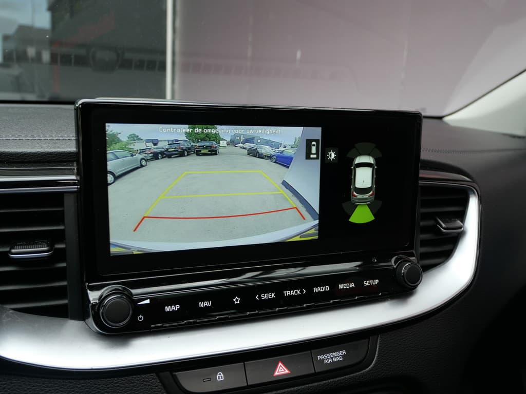 Kia XCeed 1.6 GDi PHEV EXECUTIVELINE | PANORAMA | LEER | A.C.C. | LED | 18 | CARPLAY | CAMERA!! thumbnail 23